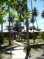 Nabucco´s Nunukan Island - Garden and Bungalow